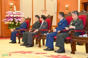 General Secretary To Lam Meets with China's Central Military Commission Vice Chairman - image 1