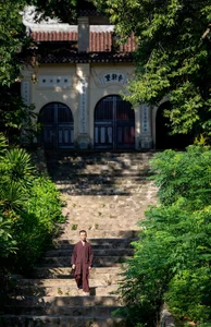 Spring Travel to Thuy Van Mountain Scenic Beauty of Hue - image 6