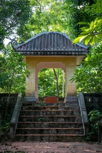 Spring Travel to Thuy Van Mountain Scenic Beauty of Hue - image 3