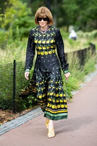 The Iconic Style of the Most Powerful Woman in Global Fashion - image 0