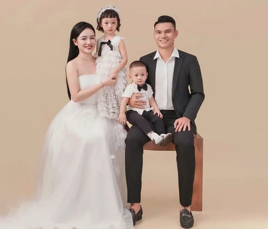 The Elegant Evolution of Nghe An WAGs: A Gallery of Style and Sophistication