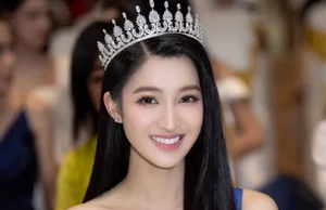 Nguyen Phuong Nhi Gallery: Elegant and Pure Style Portraits - image 7