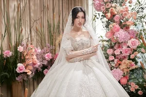 Nguyen Phuong Nhi Gallery: Elegant and Pure Style Portraits - image 18