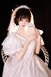 Guan Ning Shines in YiTuYu Art Language Vol.5850: A Fusion of Style and Sophistication - image 13