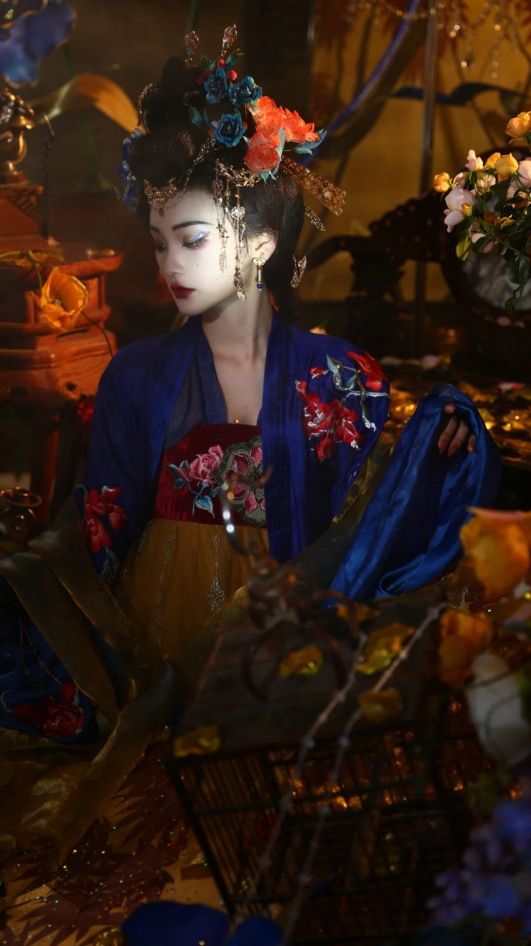 Sophisticated Visual Narrative: Art Language Vol.4706 featuring Dduu