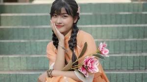 Capturing Elegance: The Pure and Timeless Beauty of Vietnamese Women - image 37