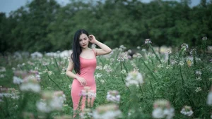 Capturing Elegance: The Pure and Timeless Beauty of Vietnamese Women - image 40
