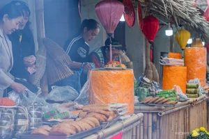 Discover Uoc Le: The 500-Year-Old Traditional Sausage Village in Hanoi - image 5