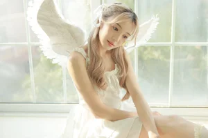 YiTuYu Art Language Vol 9490 Presents a Mesmerizing Portrait Series of Xi Xi - image 28