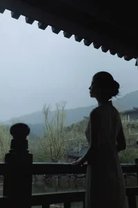 Traditional Aesthetics in the Rain: [Yituyu] Rainy Garden Visit Han - image 0