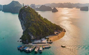 Ha Long Bay Travel Guide 2024: Complete Review and Insider Tips - image 5