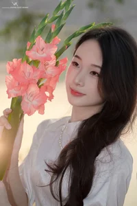Timeless Elegance of Vietnamese Ao Dai by the Lake - image 5