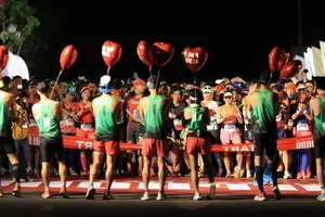 Hua Thuan Long Triumphs at VnExpress Marathon Hai Phong - image 1