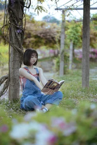 Captivating Artistry of Qi Qi in YiTuYu Art Language Vol.4243 Collection - image 52