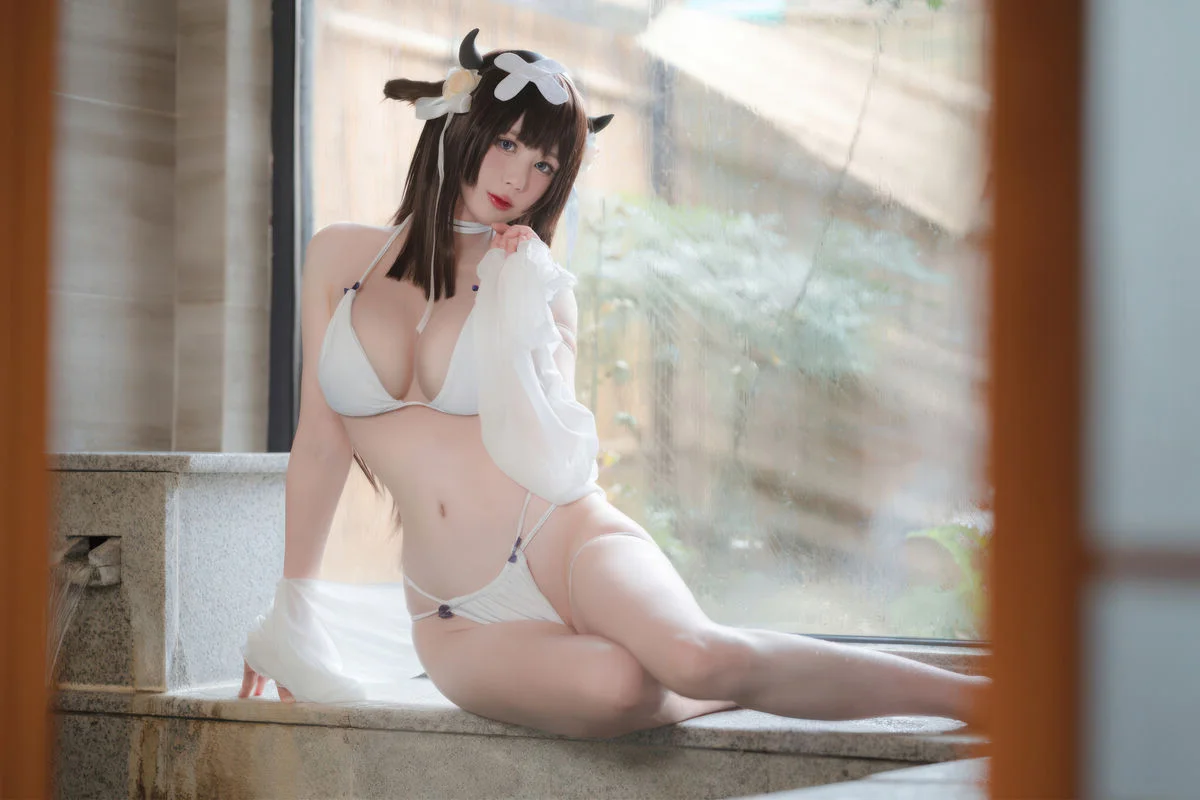 Stunning Kashino Azur Lane Bikini Cosplay by Xi Yuan Si Nan Ge - Summer Beach Photography Collection