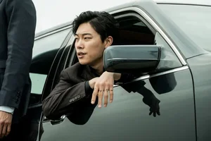 Who is Ryu Jun Yeol? The Reply 1988 Star at the Center of the Han So Hee and Hyeri Drama - image 4