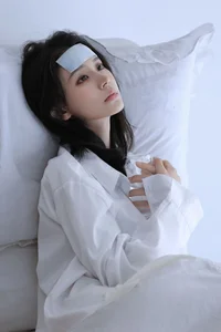 YiTuYu Art Language Vol.7375: Featuring the Elegant Peng Xiao Ya Ya Photography Collection - image 22