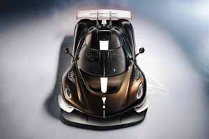 Exploring the Design and Exclusivity of the Koenigsegg Sadair’s Spear Hypercar Worth Over 135 Billion VND - image 3
