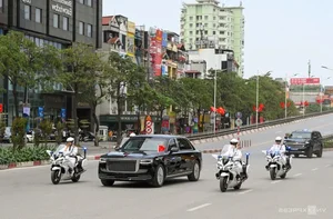 Chinese President Xi Jinping Arrives in Hanoi to Strengthen Strategic Bilateral Ties - image 13