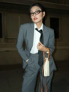 Hien Thuc: The Ageless Beauty and Gentle Charm of a V-Pop Icon - image 1