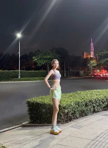 Hot Face: Thuy Anh Stuns Fans with Latest Bikini Photoshoot - image 0