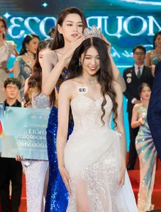 The Rise of Beauty and Brains in Hanoi Universities - image 7