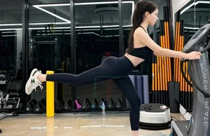 Korean 'Living Dolls' Captivate Fans with Their Incredible Fitness and Curves - image 3