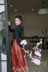 YiTuYu Art Language Vol.6647: Elegant Portraits of Yu Wen - image 19