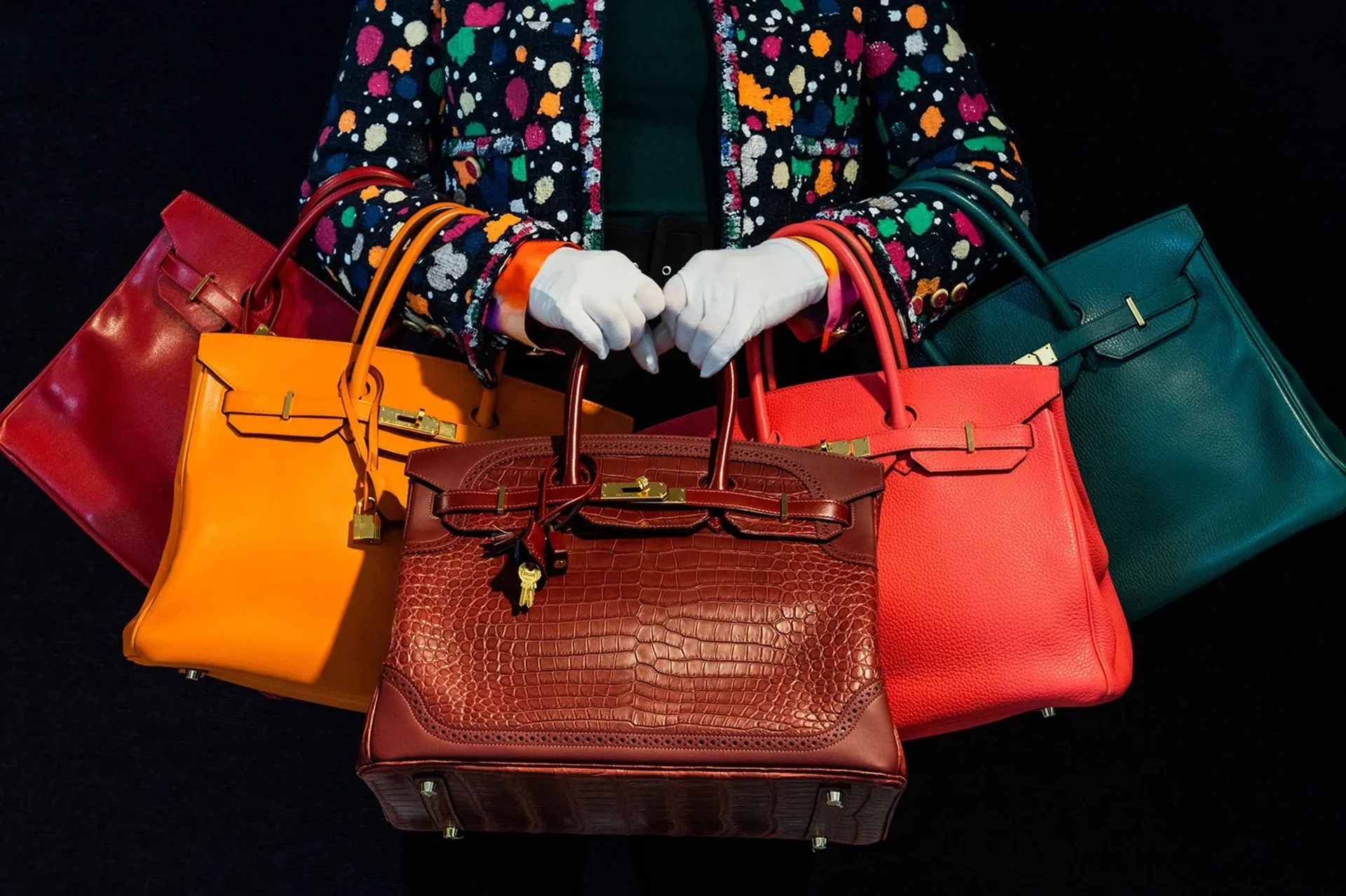 7 Iconic Luxury Handbags That Defined Fashion History and Timeless Style