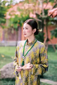 VGU No.183: Admire the Elegant Beauty of Vietnamese Women in Ao Dai and Conical Hat Amidst Nature - image 1