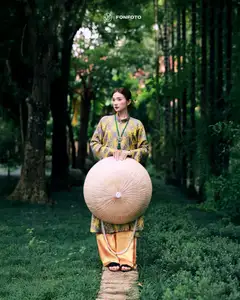 VGU No.183: Admire the Elegant Beauty of Vietnamese Women in Ao Dai and Conical Hat Amidst Nature - image 5