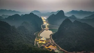 Discover the Historic Valley Near Hanoi Worshipped by King Dinh - image 5