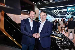 BYD Yangwang U9 Xtreme: The $2.76 Million Electric Supercar Redefining Luxury Performance - image 2