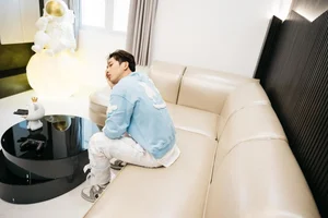 Inside the Real-Life Apartment of Ut Luc Lam Actor - image 4