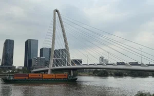 Illuminating Ho Chi Minh City: The New Artistic Lighting System of the Iconic Ba Son Bridge and the Transformation of the Saigon River Skyline. - image 7