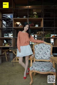 IESS 127: Wan Ping in Elegant Lace and Classic Red Heels - image 28