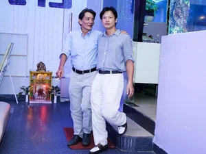 Inside the Marriage of Veteran Actor Thuong Tin and His Younger Wife - image 3