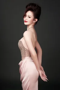 Netizens Buzz Over Bui Thi Xuan Hanh's Coronation as Miss Cosmo Vietnam 2023 - image 1