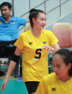 Off-Court Style: Western Vietnam Volleyball Star Showcases Stunning Fashion Transformation - image 0