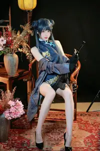 Coser Miyamoto Sakura as Ryuuka Hisaki (Blue Archive): Alluring Warrior Beauty 8059691834 - image 32