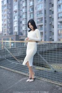 Xiao Bao Snow White Sweater Cozy Winter Fashion - image 51