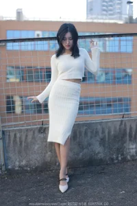 Xiao Bao Snow White Sweater Cozy Winter Fashion - image 41