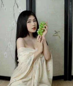Streamer Quynh Alee Debuts a Bold and Glamorous New Style Transformation - image 2