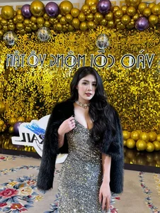 Streamer Quynh Alee Debuts a Bold and Glamorous New Style Transformation - image 3