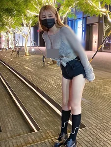 Meet Janie: The Taiwanese Influencer Famous for the Viral Manga Cup Holder Challenge - image 7