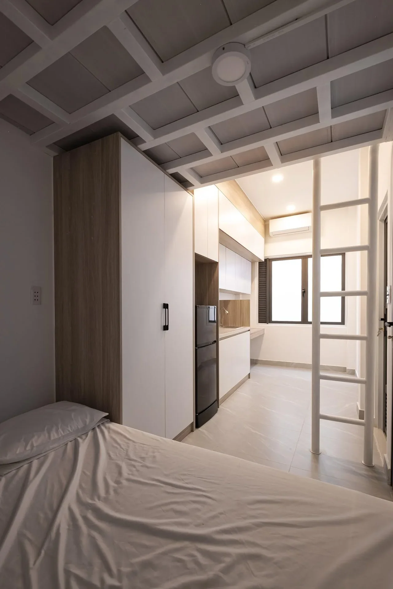 Maximizing Space: A 40m2 Split-Level Rental House in Ho Chi Minh City Alley