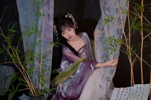 Exploring Urban Style with Xiao Xiao Yu in YiTuYu Art Language Vol.7564: A Fresh Perspective on Modern Fashion - image 1