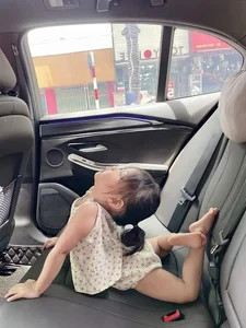 The Reality of Raising Daughters: Hilarious Photos That Break the 'Quiet' Stereotype - image 8