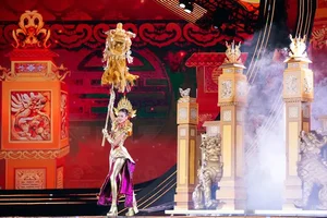 Unforgettable Moments and Spectacular Performances from Miss Universe Vietnam 2023 Semifinals - image 20
