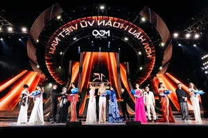 Unforgettable Moments and Spectacular Performances from Miss Universe Vietnam 2023 Semifinals - image 24